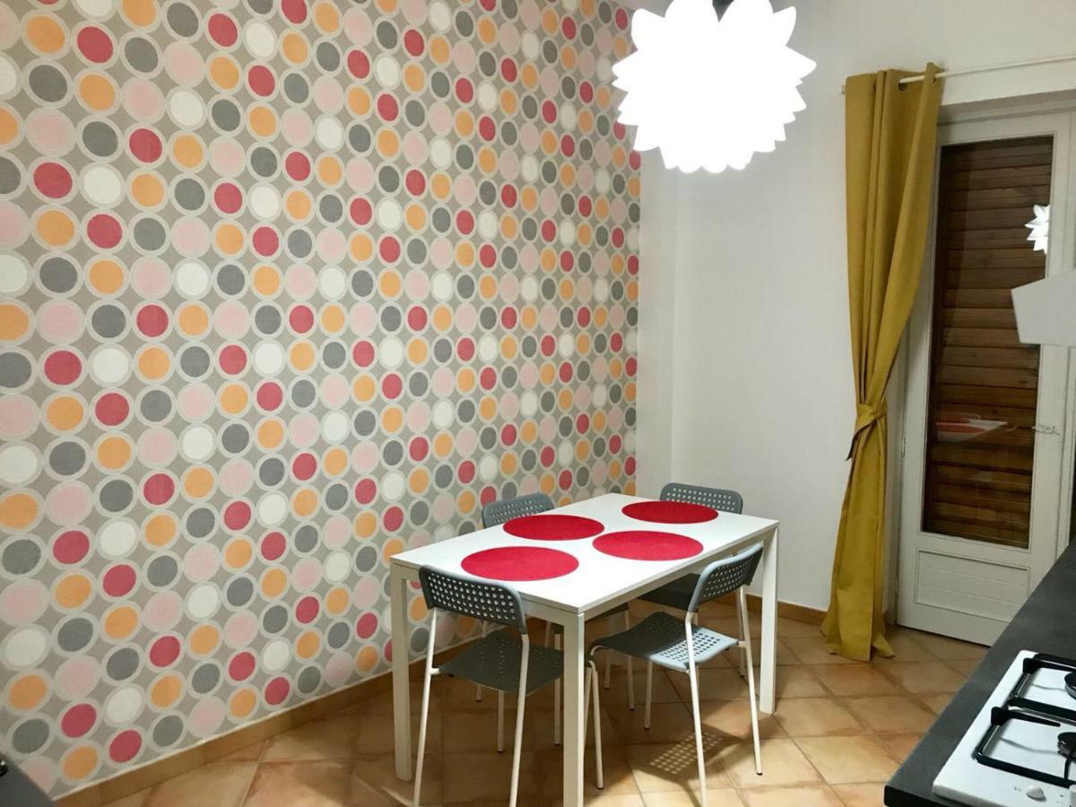 Etna Holidays Home Sereleo Santa Venerina Esterno foto