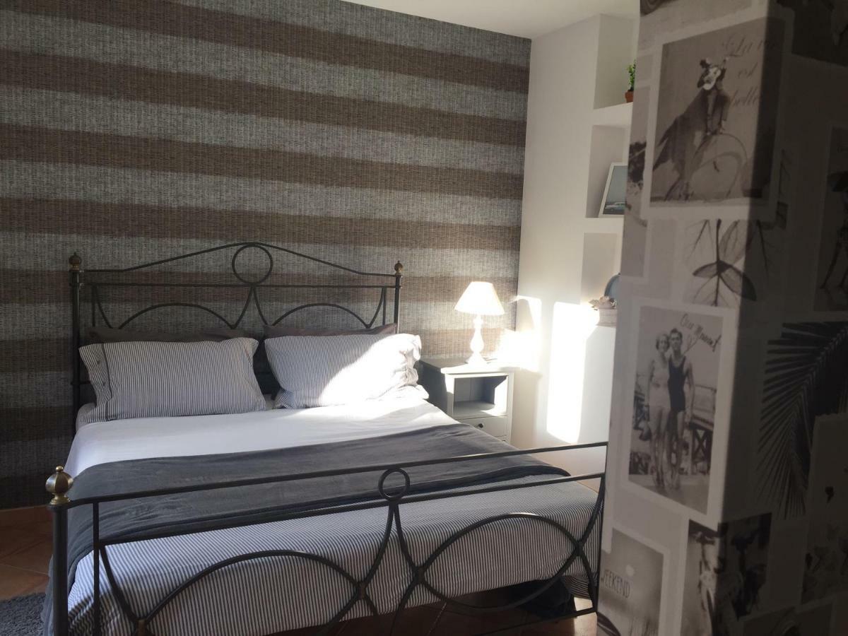 Etna Holidays Home Sereleo Santa Venerina Esterno foto