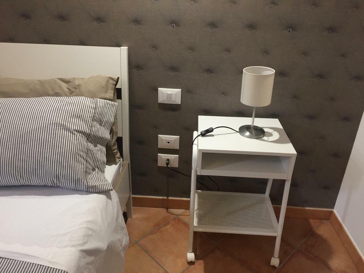 Etna Holidays Home Sereleo Santa Venerina Esterno foto