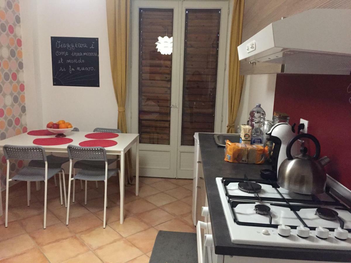 Etna Holidays Home Sereleo Santa Venerina Esterno foto